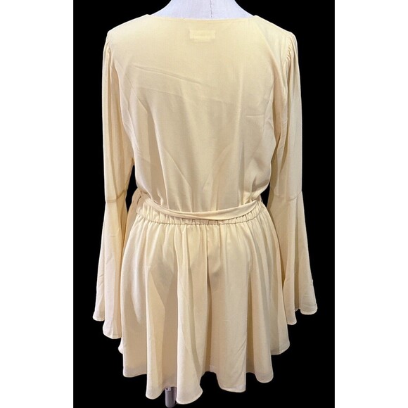 Lovers And Friends Womens Lila Dress Yellow Ruffle Bell Sleeve‎ Large NWOT - Picture 3 of 6